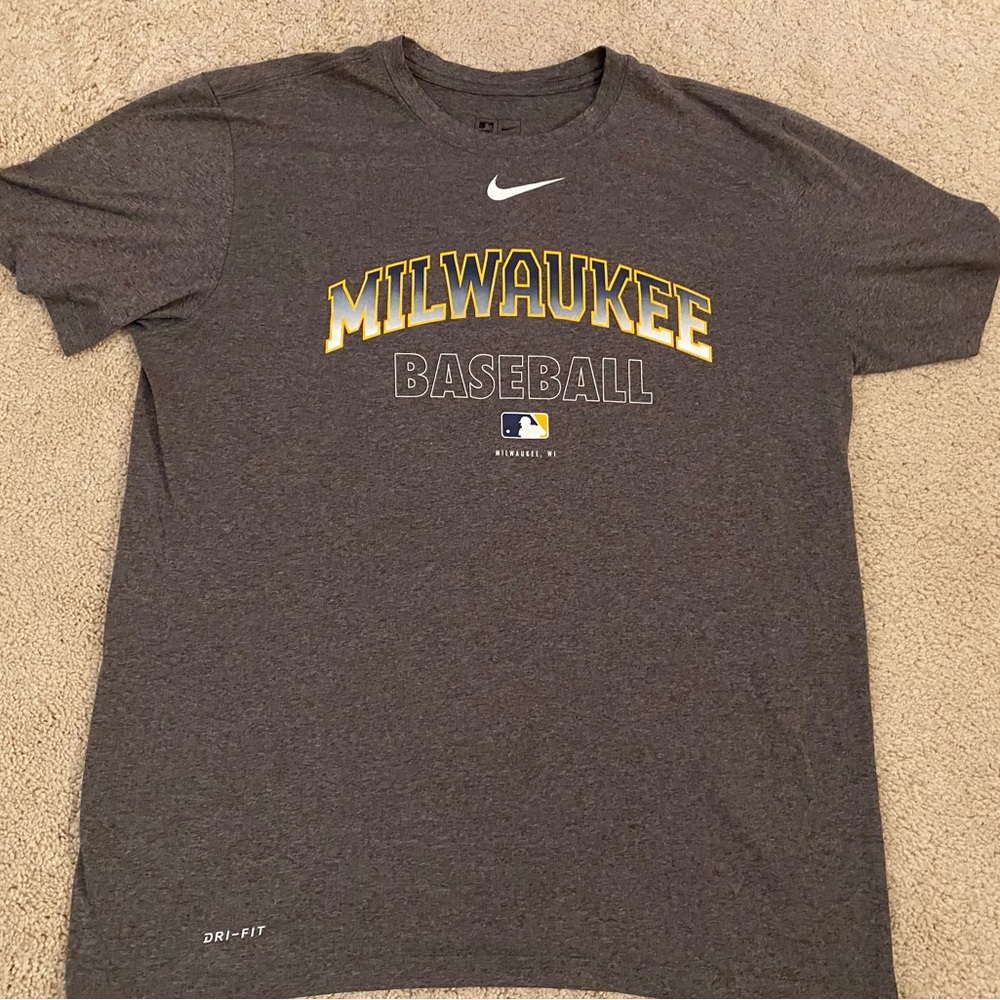 Milwaukee Brewers Mens Large Nike T-Shirt Dri-Fit